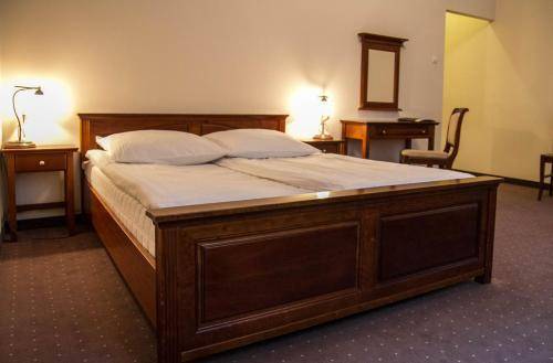 Hotel Mazowiecki, Warsaw