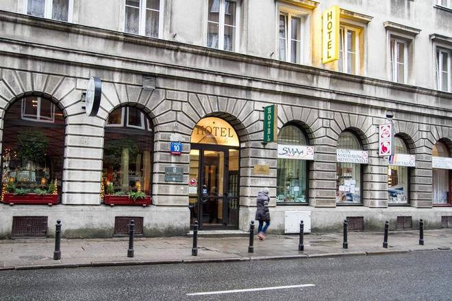 Hotel Mazowiecki, Warsaw