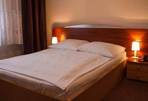 Hotel Mazowiecki, Warsaw
