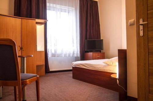 Hotel Mazowiecki, Warsaw