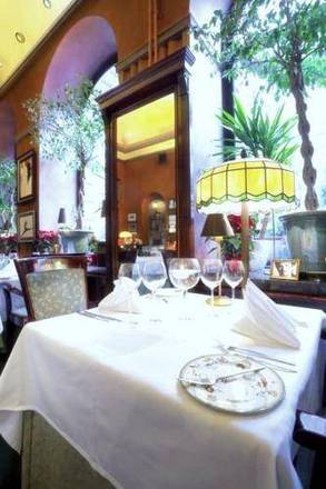 Hotel Mazowiecki, Warsaw