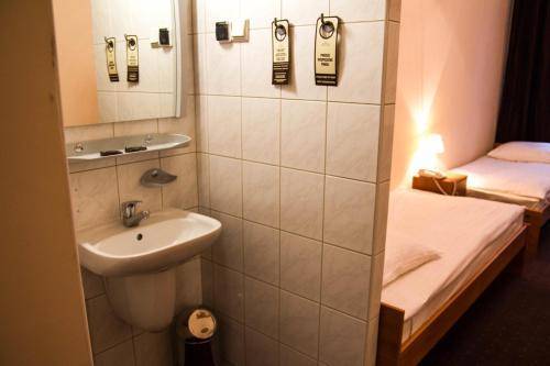 Hotel Mazowiecki, Warsaw