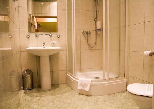 Hotel Mazowiecki, Warsaw