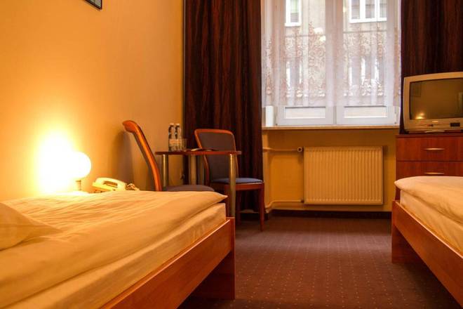 Hotel Mazowiecki, Warsaw