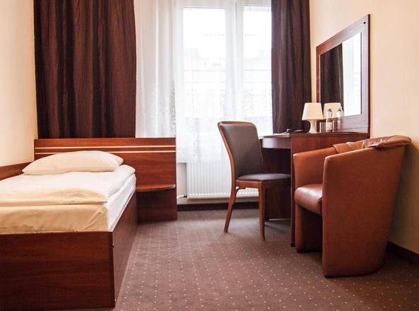 Hotel Mazowiecki, Warsaw