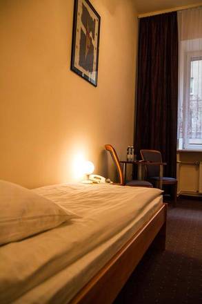 Hotel Mazowiecki, Warsaw