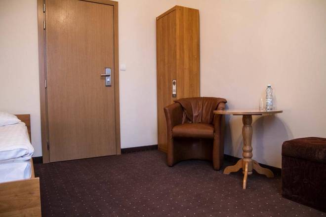 Hotel Mazowiecki, Warsaw